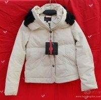 共青城旭陽服飾 匠心織就溫暖，羽絨品質的卓越之路
